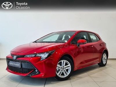 Usado Toyota Corolla Active 122 CV (89 kW) 2021 Rojo Berlina