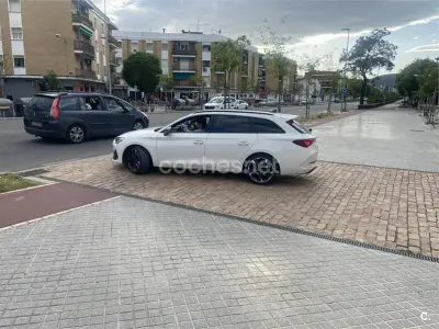 Usado Cupra Leon 150 CV (110 kW) 2023 Blanco Familiar