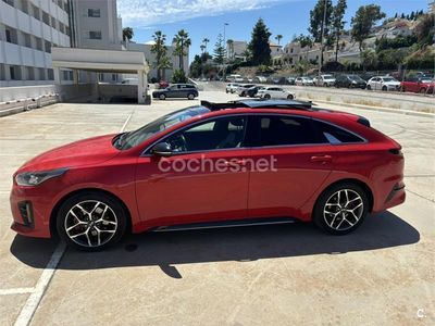 Usado Kia ProCeed GT-Line 120 CV (88 kW) 2020 Rojo Utilitario