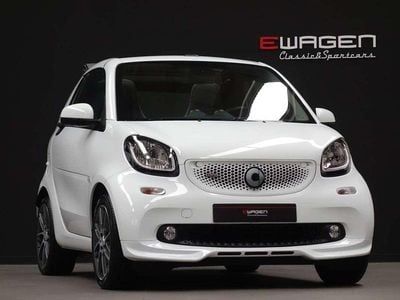 Usado Smart ForTwo Cabrio Brabus 109 CV (80 kW) 2017 Blanco Descapotable