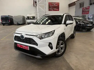 Usado Toyota RAV4 Hybrid Advance 218 CV (160 kW) 2020 Blanco SUV