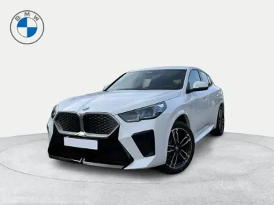 Usado BMW iX2 Comfort Edition 230 kW (313 CV) 2025 Blanco SUV