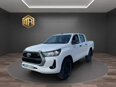 Usado Toyota HiLux 150 CV (110 kW) 2021 Blanco Pickup/Camioneta