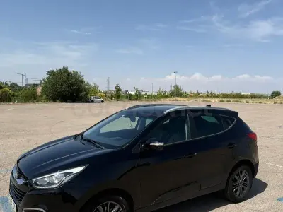 Usado Hyundai ix35 136 CV (100 kW) 2015 Negro SUV