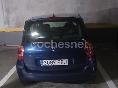 Usado Renault Grand Modus Dynamique 85 CV (62 kW) 2008 Azul Monovolumen