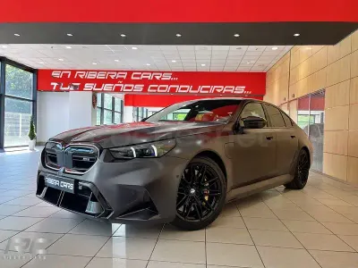 Usado BMW M5 Shadowline 727 CV (534 kW) 2024 Gris / plata Berlina