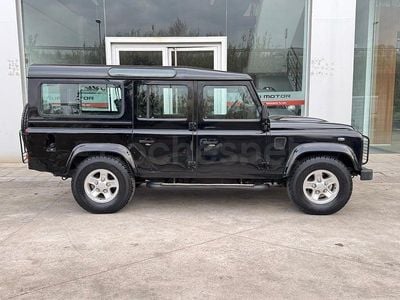 Usado Land Rover Defender SE 122 CV (89 kW) 2007 Negro Familiar