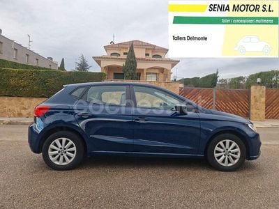 Usado Seat Ibiza Reference 90 CV (66 kW) 2019 Azul Berlina