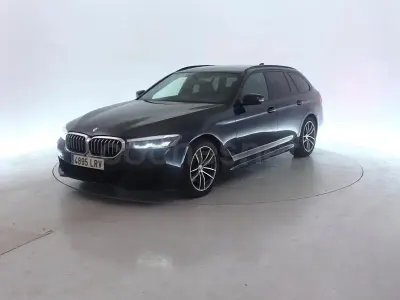 Usado BMW 520 Comfort Edition 190 CV (139 kW) 2021 Negro Familiar