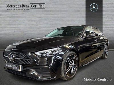 Negro obsidiana Usado 2025 Mercedes C200 AMG line Berlina | 43.900 € (Buen precio)