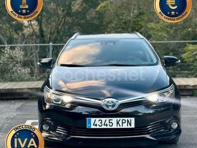 Toyota Auris Hybrid