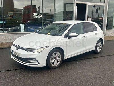 Usado VW Golf VIII Life 130 CV (95 kW) 2020 Blanco Berlina