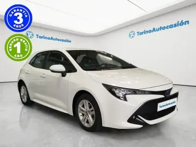 Begagnad Toyota Corolla Active 140 HK (102 kW) 2022 Vit
