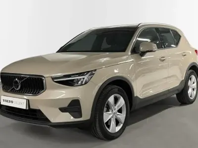 Usado Volvo XC40 Core 163 CV (119 kW) 2025 Beige SUV