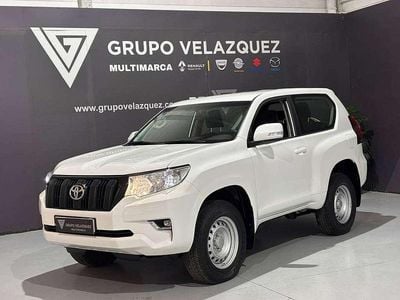 Begagnad Toyota Land Cruiser Limited 204 HK (150 kW) 2021 Vit SUV