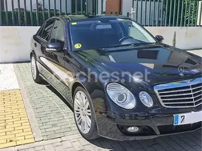 Usado Mercedes E280 190 CV (139 kW) 2009 Negro Berlina