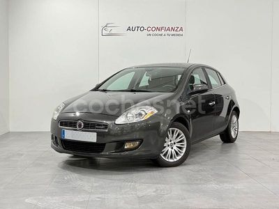 Gris / plata Usado 2008 Fiat Bravo Emotion Utilitario | 4995 € (Precio justo)
