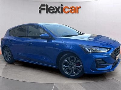 Azul Usado 2023 Ford Focus ST-Line X Berlina | 15.490 € (Buen precio)