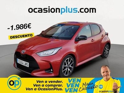 Usado Toyota Yaris Hybrid Style 116 CV (85 kW) 2022 Rojo