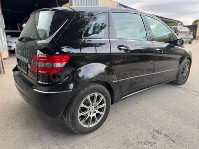 Usado Mercedes B200