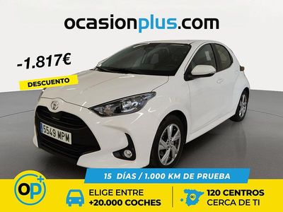 Blanco Usado 2024 Toyota Yaris Hybrid Active Berlina | 19.990 € (Precio justo)