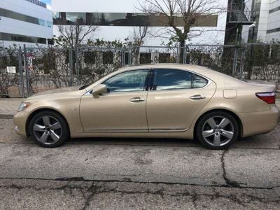 Usado Lexus LS460 President Line 381 CV (280 kW) 2007 Beige Berlina