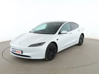 Usado Tesla Model 3 Standard Range 208 kW (283 CV) 2023 Blanco Berlina