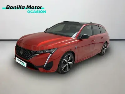 Usado Peugeot 308 SW GT 130 CV (95 kW) 2022 Rojo Familiar