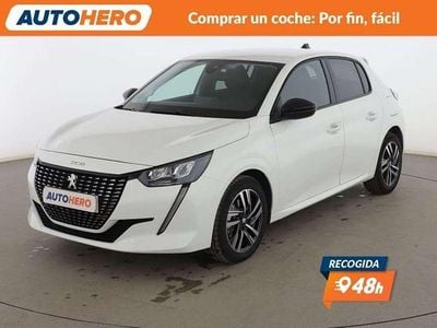 Usado Peugeot 208 Allure 102 CV (75 kW) 2022 Blanco Utilitario