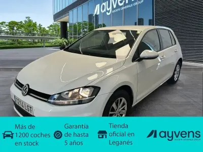 Używany VW Golf VII Edition 116 KM (85 kW) 2020 Biały Sedan/Limuzyna
