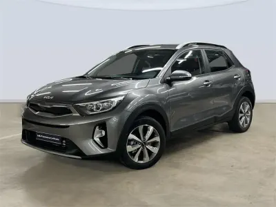 Nuevo Kia Stonic 101 CV (74 kW) 2025 Gris SUV