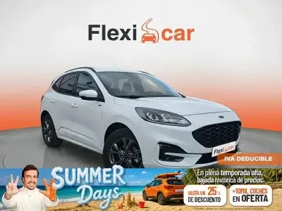 Usado Ford Kuga ST-Line 225 CV (165 kW) 2022 Blanco SUV