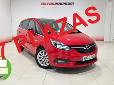 Usado Opel Zafira Excellence 170 CV (125 kW) 2017 Rojo Monovolumen