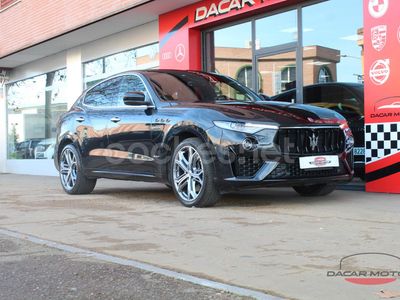 Azul Usado 2018 Maserati Levante SUV | 45.950 € (Un poco caro)