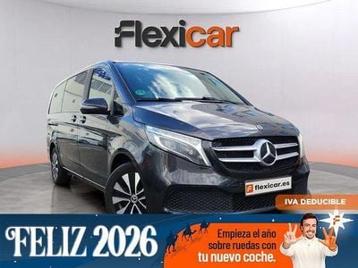 Negro Usado 2022 Mercedes V220 Avantgarde Monovolumen | 48.990 € (Precio justo)