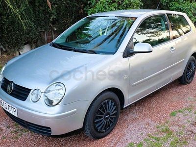 Gris / plata Usado 2004 VW Polo Match Berlina | 3300 € (Precio justo)