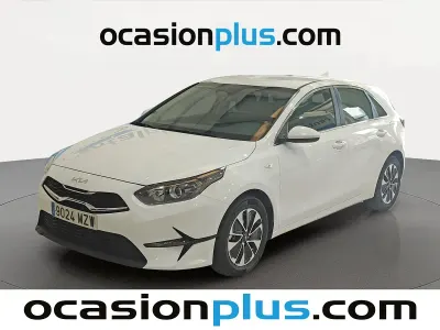 Usado Kia Ceed 101 CV (74 kW) 2025 Blanco Utilitario