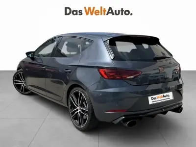 Usado Seat Leon CUPRA 290 CV (213 kW) 2020 Gris / plata Berlina