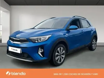 Usado Kia Stonic 100 HP (73 kW) 2025 Azul SUV
