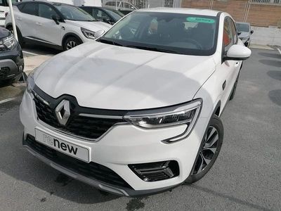Begagnad Renault Arkana Equilibre 145 HK (106 kW) 2023 Vit SUV
