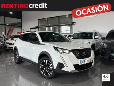 Usado Peugeot 2008 Allure 130 CV (95 kW) 2023 Blanco SUV