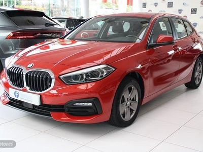 Usado BMW 118 150 CV (110 kW) 2023 Rojo Utilitario