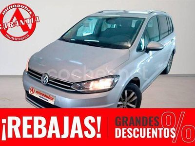 Plateado Usado 2019 VW Touran Edition Monovolumen | 16.890 € (Precio justo)