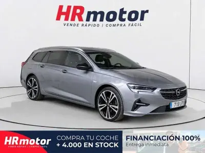 Usado Opel Insignia GS Line 122 CV (89 kW) 2021 Gris / plata Familiar