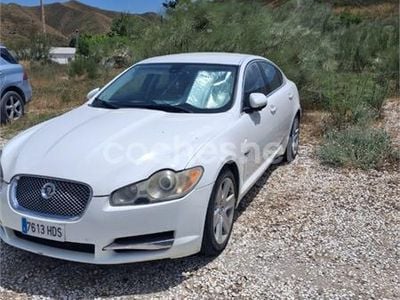 Blanco Usado 2012 Jaguar XF Luxury Berlina | 3000 €