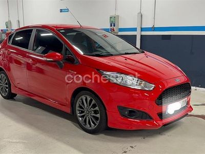 Usado Ford Fiesta ST-Line 100 CV (73 kW) 2017 Rojo Berlina
