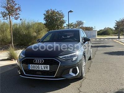 Usado Audi A3 Advanced Plus 116 CV (85 kW) 2021 Gris / plata Berlina