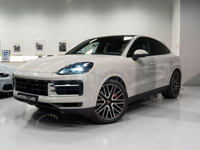 Usado Porsche Cayenne 519 CV (381 kW) 2024 Gris / plata SUV