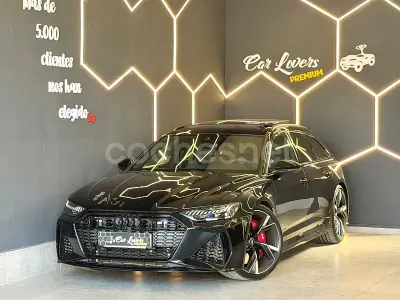 Usado Audi RS6 600 CV (441 kW) 2021 Negro Familiar