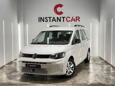 Usado VW Caddy 102 CV (75 kW) 2021 Blanco Monovolumen